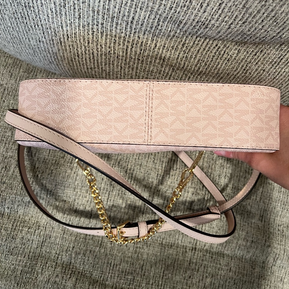 Michael Kors Crossbody Bag